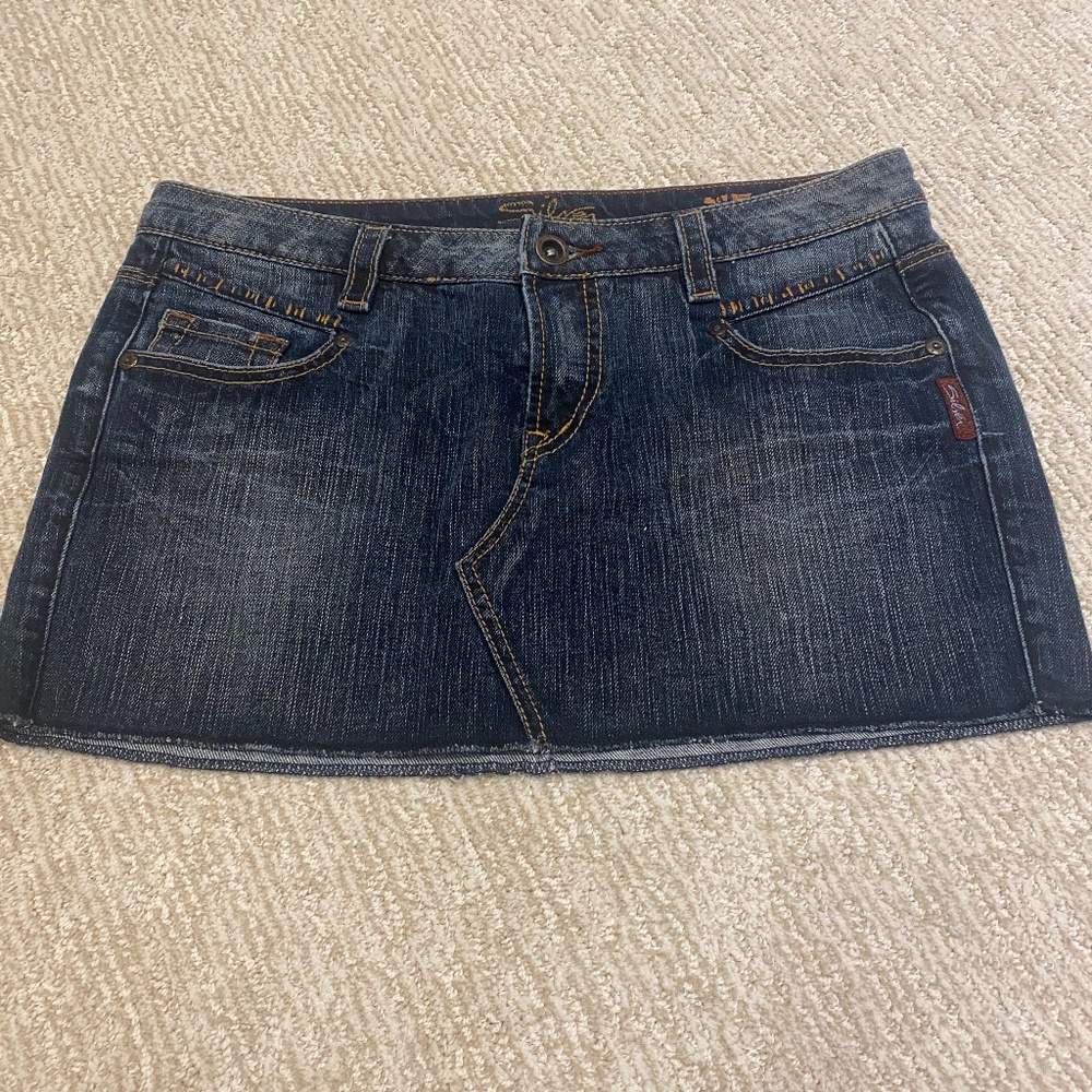 silver jeans skirt size 30